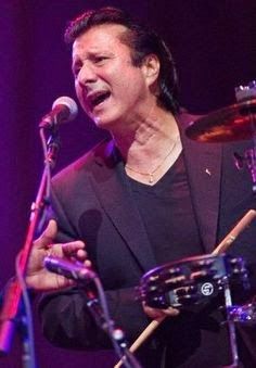 Steven Ray, Journey Band, Journey Steve Perry, Steve Perry, Animals Quotes, Stevie Ray, Celebrities Humor, New Rock, Education Design