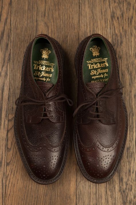 Men Fashion Aesthetic, Trickers Shoes, Men Fashion 2020, Future Man, Gents Shoes, Brown Oxford Shoes, Mens Fashion Dressy, Black Oxford Shoes, Shoes Aesthetic