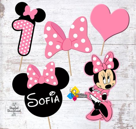 Printable MINNIE MOUSE Birthday Cake Toppers. Party Centerpieces. Table Decorations. Photo Props. Personalized DIY Minnie Mouse Decorations https://etsy.me/3WuZjzB #minniebirthday #minniemouseparty #minniephotoprops #minniecenterpiece #minniedecorations #minnietoppers Minnie Mouse Photo Props, Minnie Mouse Cake Topper Printable, Diy Minnie Mouse Decorations, Minnie Mouse Birthday Theme, Minnie Mouse Decorations, Minnie Mouse Cake Topper, Centerpieces Table, Minnie Mouse Birthday Party Decorations, Pink Birthday Cake