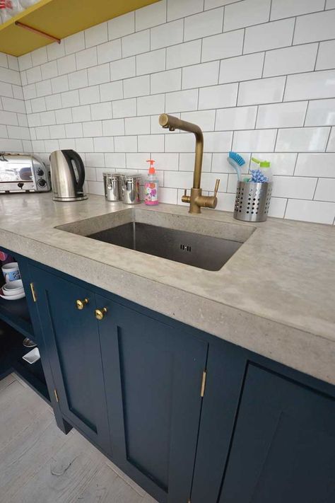 Concrete Worktop Kitchen, Polished Concrete Worktop, Uk Door, Polished Concrete Kitchen, Concrete Worktop, Concrete Kitchen Island, Concrete Countertops Colors, Concrete Countertops Kitchen Diy, Concrete Countertops White