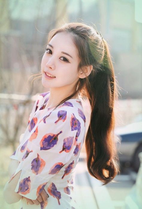 Beautiful High Ponytail Hairstyle for Young Girls Korean Hairstyle Long, Teen Haircuts, Cute Ponytail Hairstyles, Ulzzang Cute, Korean Men Hairstyle, Korean Hairstyles, Korean Haircut, High Ponytail Hairstyles, Cute Ponytails