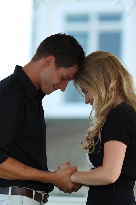 prayer Couples Praying Together, Couple Praying Together, Christian Engagement Photos, Church Couple, Erin Paine, Christian Engagement, Erin Bates, Christian Couple, Godly Relationship Quotes