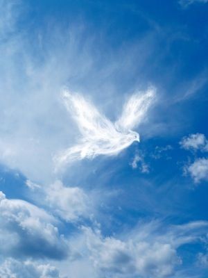 Touch the sky Holy Spirit Art, Angel Clouds, What Is Life, Fashion Beauty Photography, Pictures Of Christ, Ladylike Style, Angel Painting, Heaven And Hell, Angel Pictures