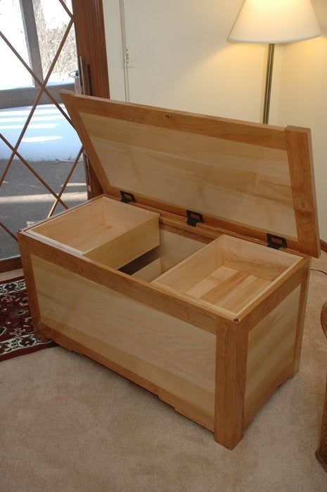 Toy/Blanket Chest | LumberJocks Woodworking Forum Diy Wood Chest, Rustic Woodworking Projects, Toy Storage Chest, Wooden Toy Chest, Wood Toy Chest, Chests Diy, Chest Woodworking Plans, Simple Chair, Chest Ideas