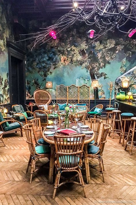 Sketch Restaurant, Sketch London, Afternoon Tea London, Best Afternoon Tea, London Tea, London Places, Voyage Europe, London Restaurants, Things To Do In London