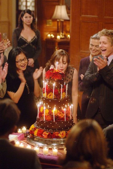 Gilmore Girls Party, Emily Richards, Rory And Logan, Amy Sherman Palladino, Matt Czuchry, Maxon Schreave, Team Logan, Gilmore Girl, Alexis Bledel