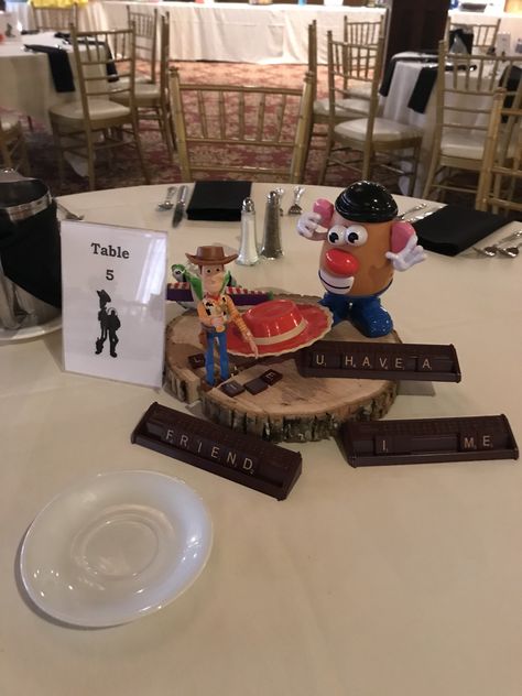 Toy Story Toy Story Wedding Centerpieces, Toy Story Wedding Theme, Disney Table Centerpieces, Toy Story Table Centerpieces, Toy Story Wedding, Disney Wedding Shower, Toy Story Centerpieces, Disney Centerpieces, Disney Trivia