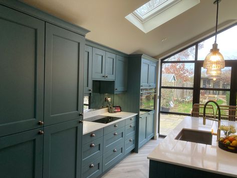 Painted in inchyra blue Inchyra Blue Kitchen Cabinets, Inchyra Blue Kitchen, Marine Blue Kitchen, White Craftsman Kitchen, Blue Kitchen Ideas, Blue Kitchen Designs, Home Decor Classic, Inchyra Blue, Kitchen Blue