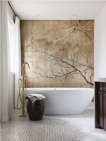 Hand painted silver and gold-leafed cherry blossom mural by artist Peter Costello. February 2013 issue of House and Home. Chinoiserie Bathroom, Drømme Bad, Feminine Bathroom, Bathroom Makeovers, Bad Inspiration, Asian Homes, Decoration Inspiration, Bath Tub, Beautiful Bathrooms