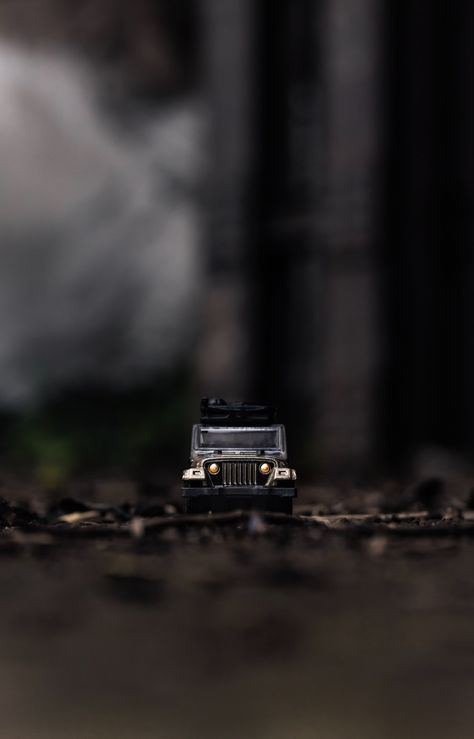 Jeep Photography, Candle Light Photography, Tilt Shift Photography, Tilt Shift Lens, Lens Photography, Black Jeep, Lord Shiva Statue, Cute Images For Dp, Crazy Wallpaper