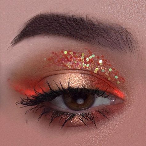 Rose Gold Eye Makeup, Fish Makeup, Orange Makeup, Dipbrow Pomade, Sparkly Eyes, Makeup Is Life, Glitter Eye Makeup, Eye Makeup Designs, Colorful Eye Makeup