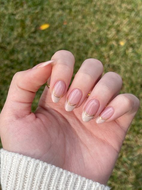 Opal French Tip Nails, Dainty Nails, Nails Back To School, Designs For Short Nails, Hello Nails, Hippie Nails, Romantic Nails, Gelish Nails, Simple Gel Nails