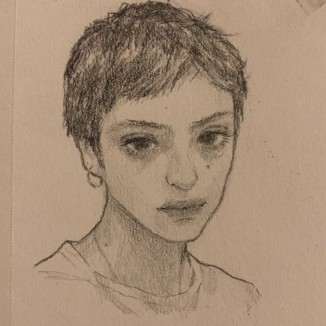 Short Hair Sketch, Drawings With Charcoal, Job Change, Arte Grunge, Have Inspiration, Sketchbook Art Journal, Arte Inspo, Realism Art, Graphite Pencils