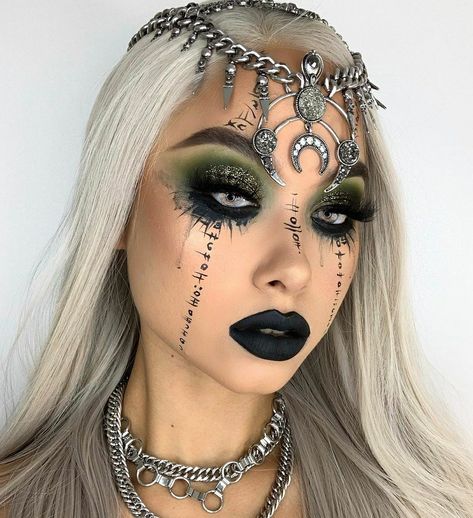 Best Halloween Makeup, Witchy Makeup, Halloween Makeup Witch, Holloween Makeup, Creepy Halloween Makeup, Cute Halloween Makeup, Halloween Makeup Pretty, Cool Halloween Makeup, Witch Makeup