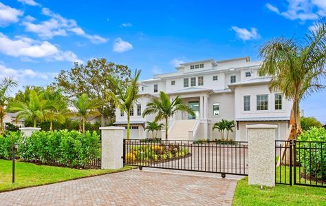 Luxurious Davis Islands Waterfront Mansion Lists for $21 Million in Tampa, Florida Waterfront Mansion, English Country Home, Fayette County, Natural Gas Generator, Fire Pit Seating, Island Life Style, Mansions For Sale, Spa Inspiration, Custom Pools