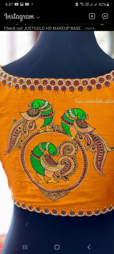 Fabric Painting On Saree Blouse, Tanjore Painting Aari Work, Hand Painted Saree Blouse, Thanjavur Painting On Fabric, Tanjore Painting Blouses, Fabric Tanjore Painting, Thanjavur Painting On Blouse, Tanjore Fabric Painting, Fabric Painting With Aari Work