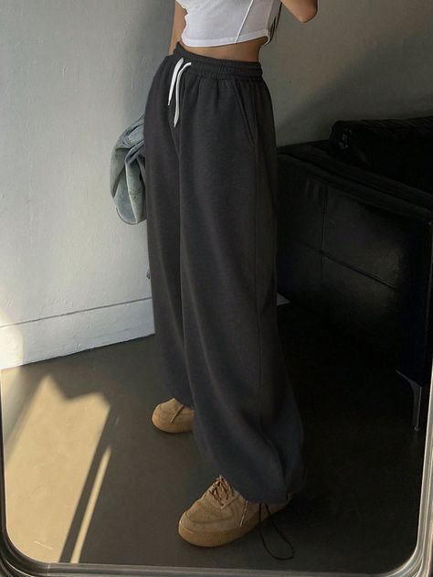 Dark Grey  Collar  Knitted Fabric Plain Wide Leg Embellished Slight Stretch Fall/Winter Women Clothing Loose Sweatpants Outfit, Wide Leg Sweatpants Outfit, Baggy Pants Women, Women Sweatpants, Sporty Pants, Sweatpants Outfit, Wide Leg Sweatpants, Cute Preppy Outfits, Kids Beachwear