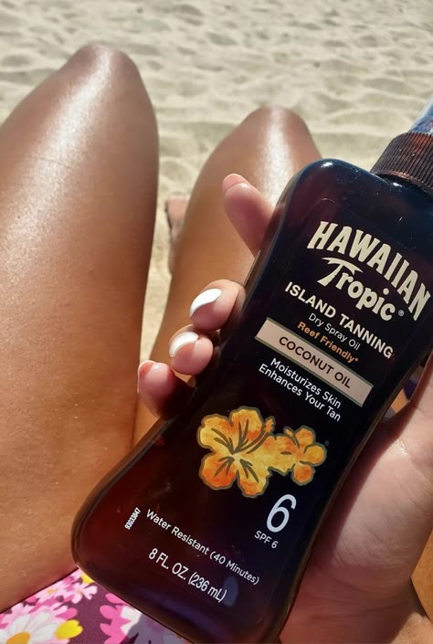 Hawaiin Tropics Tanning Oil, Reef Tanning Oil Aesthetic, Carotene Tanning Oil, Tan Goals, Tanning Products, Tanning Tips In The Sun, Summer Products, Suntanned Skin, Tanning Routine