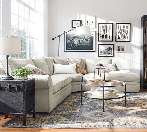 Sectional Living Room Layout, Pottery Barn Living Room, Havenly Living Room, Farmhouse Living Room Decor Ideas, Barn Living, Bumper Sectional, Modern Farmhouse Living Room, Rustic Living Room, Livingroom Layout