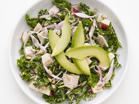 Kale-Turkey Chopped Salad Root Vegetable Salad, Hearty Salad Recipes, Chopped Salad Recipe, Turkey Chops, Apple Salad Recipes, Chopped Salad Recipes, Bacon Salad, Hearty Salads, Pan Seared Salmon