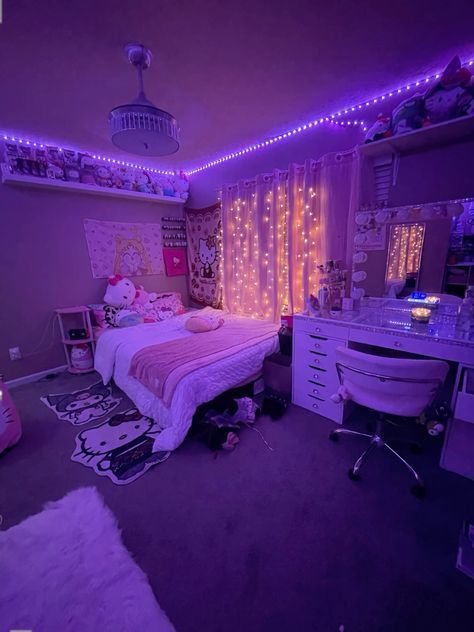 Need Room Ideas, Bedroom Ideas Kuromi, Room Ideas For Basement Bedroom, Cute Room Ideas Purple, Aesthetic Things To Have In Your Room, Big Room Layout, Pink Baddie Bedroom, Basement Room Aesthetic, Room Makeover Inspiration For Small Room