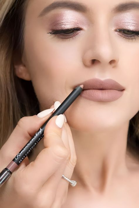 Smooth and long-lasting texture for precise definition. This ultimate liner is designed to pair ideally with the Sexy Lipstick Pen or be worn on its own, delivering detailed filling and light-as-air coverage. Click to check out more from Romanovamakeup on Marmalade – your guide to flawless beauty. #ContourLipLiner #SoftMakeupLook #MakeupGiftIdeas #ValentinesGiftIdeas #LongLastingTexture #PreciseDefinition #LipstickPairing #DetailedFilling #Romanovamakeup #MarmaladeBeautyGuide Makeup Gift Ideas, Soft Makeup Look, Gift Ideas Valentines, Valentines Gift Ideas, Soft Makeup Looks, Subtle Makeup, Beauty Guide, Flawless Beauty, Soft Makeup