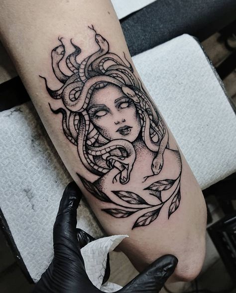 Next part of my half sleeve Medusa Tattoo Design, Muster Tattoos, Medusa Tattoo, Latest Tattoos, Greek Tattoos, Stylist Tattoos, Tattoo Trends, Half Sleeve Tattoo, Dope Tattoos