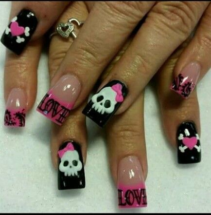 Skull Nail Art, 3d Nail Designs, Skull Nails, Hot Pink Nails, Really Cute Nails, Black Nail, Halloween Nail Designs, Halloween Nail Art, Nail Art Galleries