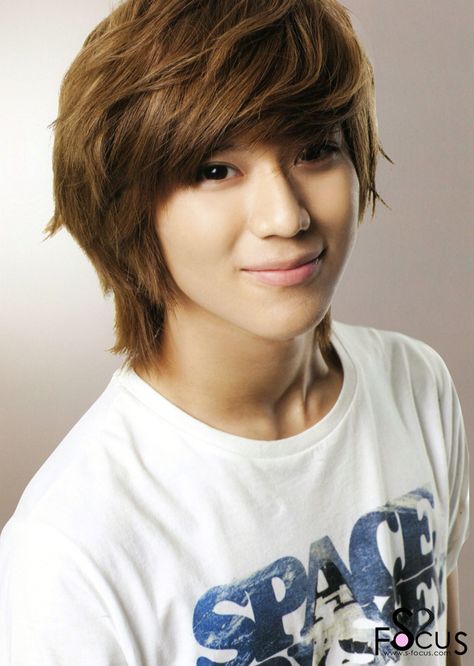 Taemin SHINee Japanese Men Hairstyle, Japan Hairstyle, Korean Bangs Hairstyle, Boy Haircuts Long, Korean Men Hairstyle, Hair Dyed, Asian Men Hairstyle, Boys Long Hairstyles, Japanese Hairstyle