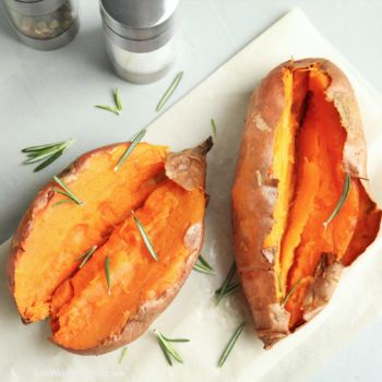 Easy Recipe for Baked Sweet Potato in Oven | Lose Weight By Eating Sweet Potato In Oven, Sweet Potato In The Oven, Potato In Oven, Perfect Baked Sweet Potato, Sweet Potato Oven, Low Calorie Baking, 500 Calories Recipes, Sweet Potato Recipes Baked, Potatoes In Oven