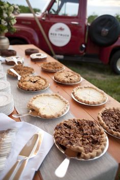 An alternative to cake? Farmstand Pies. 100+ Perfect Pie Recipes From flaky crusts to fruity centers, these pie recipes promise a sweet ending to any meal. Pie Shop, Birthday Desserts, Flaky Crust, Perfect Pies, Pie Recipes, Just Desserts, Tart, Food Photography, Sweet Tooth