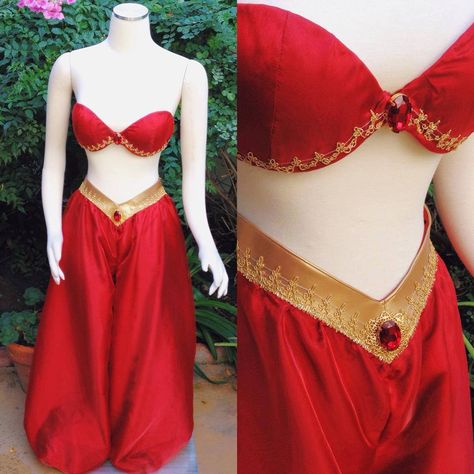 Red Jasmine Costume, Jasmine Red Outfit, Princess Jasmine Cosplay, Costume Carnaval, Disney Costume, Burning Man Costume, Princess Diy, Jasmine Dress, Themed Bedroom