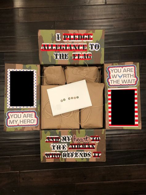 Military themed deployment care package. All items are wrapped in brown paper with twine. The black boxes are where pictures go. Army Basket Gift Ideas, Military Care Package Ideas Army, Army Care Package Ideas, Care Package Ideas Military, Military Care Package Ideas, Bf Valentines Gift, Army Stickers, Army Care Package, Anniversary Care Package