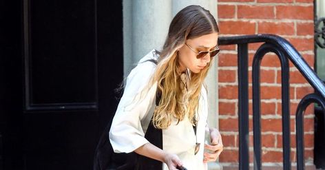 The Olsen Twin–Approved "Ugly" Shoe That Everyone's Wearing | WhoWhatWear.com | Bloglovin’ Birkenstock Style, Modest Summer Fashion, Ugly Shoes, Fashion Capsule Wardrobe, Shoes Too Big, Fashion Capsule, Outfit Combinations, School Fashion, Who What Wear