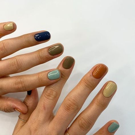 Simple Nails Biab, Simple Funky Nails, Noah Kahan Nails, Biab Nails, Stylish Fits, Comfy Vibes, Nagellack Trends, Indigo Nails, Minimal Nails