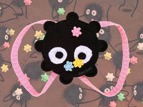 Soot Sprite Crochet Bag, Soot Sprite Crochet, Mice Crochet, Anime Crochet, Soot Sprite, Color Pencil Illustration, Soot Sprites, Kitty Drawing, Crochet Shop