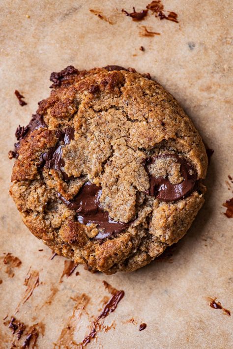 Almond Rye Chocolate Chip Cookies - Occasionally Eggs Rye Cookies, Chai Recipe, Dessert Bar Recipe, Rye Flour, Almond Flour Recipes, Delicacy Food, Baking Project, Vegan Chocolate Chip, Baking Sweets