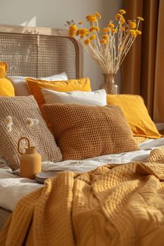 Summer Room Decor, Bedroom Aesthetics, Summer Bedroom, Bedroom Colour Palette, Relaxing Bedroom, Yellow Bedroom, Coastal Bedroom, Living Room Scandinavian, Elegant Bedroom