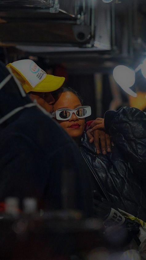 Asap And Riri, Rihanna Asap Rocky Aesthetic, Rihanna And Asap Rocky Wallpaper, A$ap Rocky And Rihanna, Iconic Pictures Of Celebrities, Rihanna And Asap Rocky Aesthetic, Riri And Rocky, Famous Couples Aesthetic, Asap Rihanna