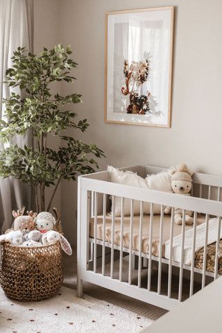 طفلة حديثة الولادة, Baby Nursery Inspiration, Cozy Nursery, Nursery Room Design, Baby Room Inspiration, Baby Boy Room Nursery, Nursery Room Inspiration, Baby Room Design, Nursery Baby Room