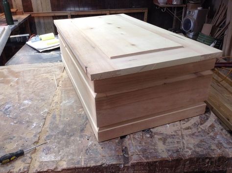 Free Woodworking Build Plans Pet Caskets Diy, Pet Caskets, Pet Diy, Build Plans, Diy Stuffed Animals, Diy Dog Stuff, Pet Lover, Woodworking Plans, Animal Lover