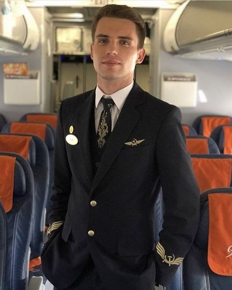 Super nice very well done. And very fast delivery! The super kind seller. Flight Attendant Aesthetic Men, Male Flight Attendant Uniform, Flight Attendant Men, Male Flight Attendant, Pilot Uniform Men, Mens Clothing Guide, Identity Card Design, Pilot Uniform, Stewardess Uniform