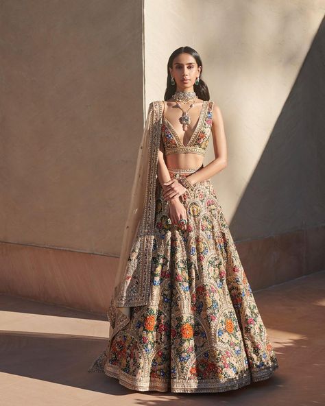 SAHIL KOCHHAR on Instagram: ““Of summer blooms and eclectic spring hues”. Sahil Kochhar as a label has always taken pride in its unique aesthetics and embroidery style,…” Sahil Kochhar, Organza Applique, Jacket Lehenga, Raw Silk Blouse, Desi Dress, Raw Silk Lehenga, Organza Lehenga, Indian Designer Suits, Gaun Fashion