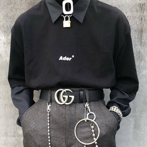 #ulzzang #fashion #eboy #aesthetic Hypebeast Women, Sneakers Hypebeast, Highsnobiety Fashion, Hipster Grunge, Urban Aesthetic, Women Sneakers, Outfits Men, Trend Fashion, Fashion Streetwear