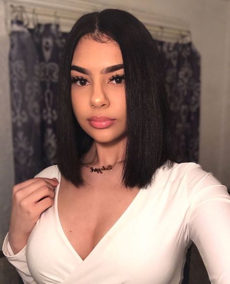 𝒫𝒾𝓃𝓉𝑒𝓇𝑒𝓈𝓉: @ ♛𝒜𝓃𝒾𝓉𝒶♛ Modern Bob Haircut, Best Human Hair Wigs, Bob Cut Wigs, Remy Human Hair Wigs, Bob Hairstyles For Fine Hair, Train Ride, Lace Front Human Hair, Penteado Cabelo Curto, Black Hairstyles