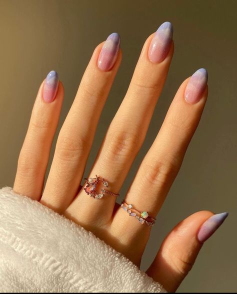 Popular Nail Colors, Pink Ombre Nails, Daisy Nails, Ombre Nail Designs, Jelly Nails, Trendy Nail Art, Gradient Nails, Nail Designs Glitter, Pastel Nails