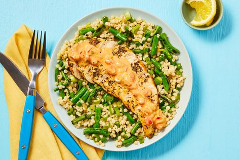 Chicken Thyme with Green Bean Couscous Recipe | HelloFresh Hello Fresh Chicken, Chicken Thyme, Chicken Flatbread Recipes, Spaghetti Bolognese Recipe, Chicken Cutlet Recipes, Couscous Recipe, Chicken Bowl Recipe, Chicken Skewer Recipe, Thyme Chicken