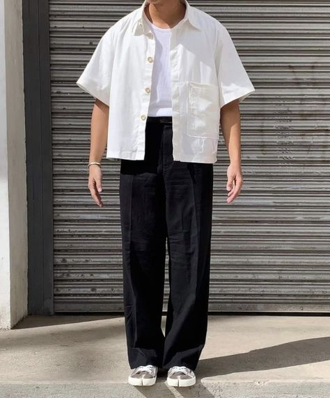 Asthetic Formal Outfits Men, Japanese Formal Wear Men, Japanese Summer Streetwear, Japanese Streetwear Fashion Men, Black And White Streetwear Outfit, Filipino Fashion Street Styles, Japanese Men Outfit, Japanese Minimalist Fashion Men, Filipino Streetwear