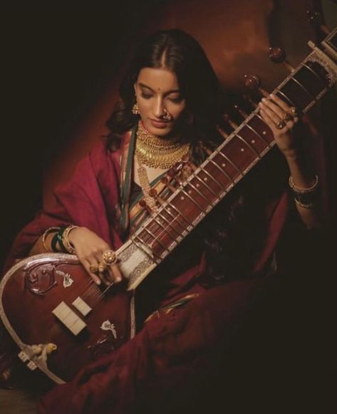 Indian Classical Singing Aesthetic, Sitar Instrument Aesthetic, Sitar Instrument Drawing, Veena Aesthetic, Carnatic Music Aesthetic, Indian Classical Music Aesthetic, Amritsar Photography, Old Indian Aesthetic, Indian Royalty Aesthetic