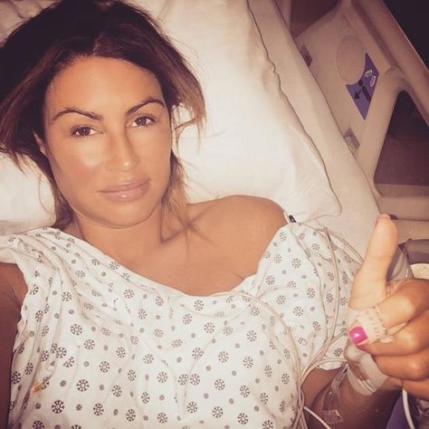 Rachel Uchitel posts this photo of herself post-operation. The former Tiger Woods mistress had surgery for chiari malformation in which brain tissue extends into the spinal cord. Chiari Malformation Surgery, Hospital Selfie, Brain Surgery Recovery, Chiari Malformation, Brain Tissue, Brain Surgery, Hospital Bed, Surgery Recovery, After Surgery